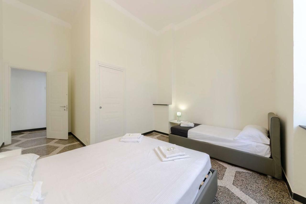 شقة Joivy Elegant Flat For 7, In The Heart Of جنوة المظهر الخارجي الصورة