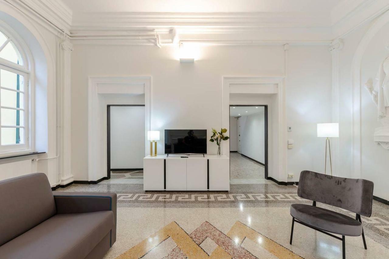 شقة Joivy Elegant Flat For 7, In The Heart Of جنوة المظهر الخارجي الصورة